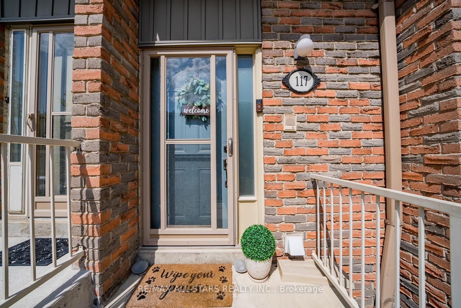 60 Hanson Road 117