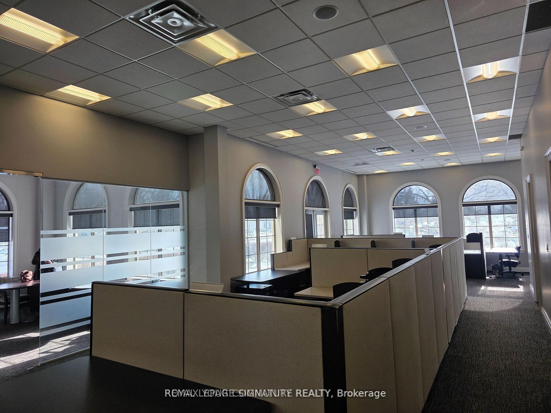 1525 Cornwall Road 26-27