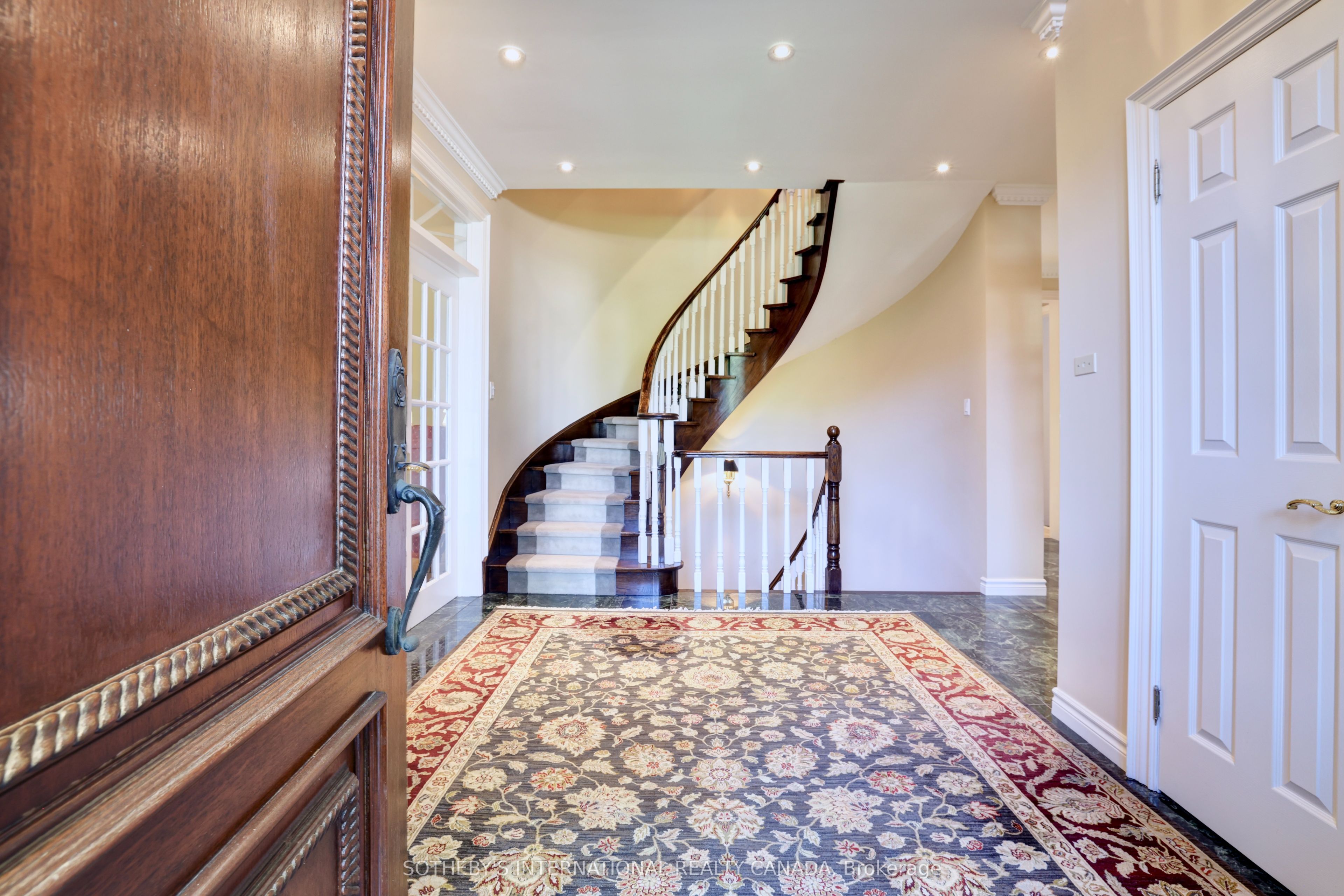 1379 Meadow Green Court