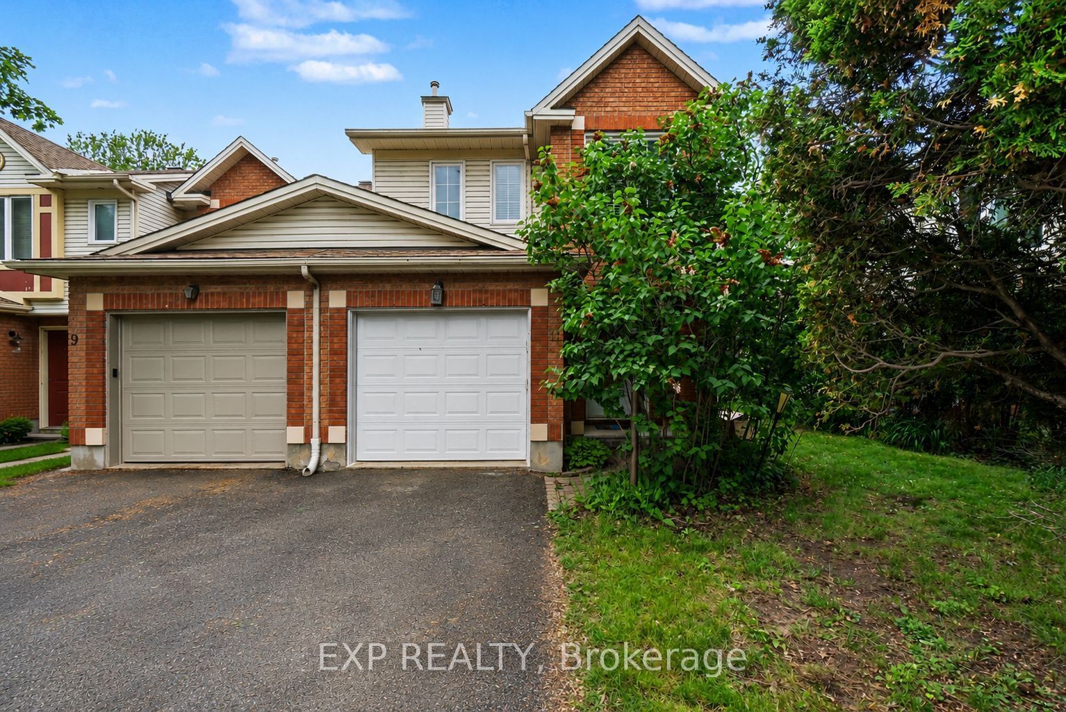 11 Longshire Circle