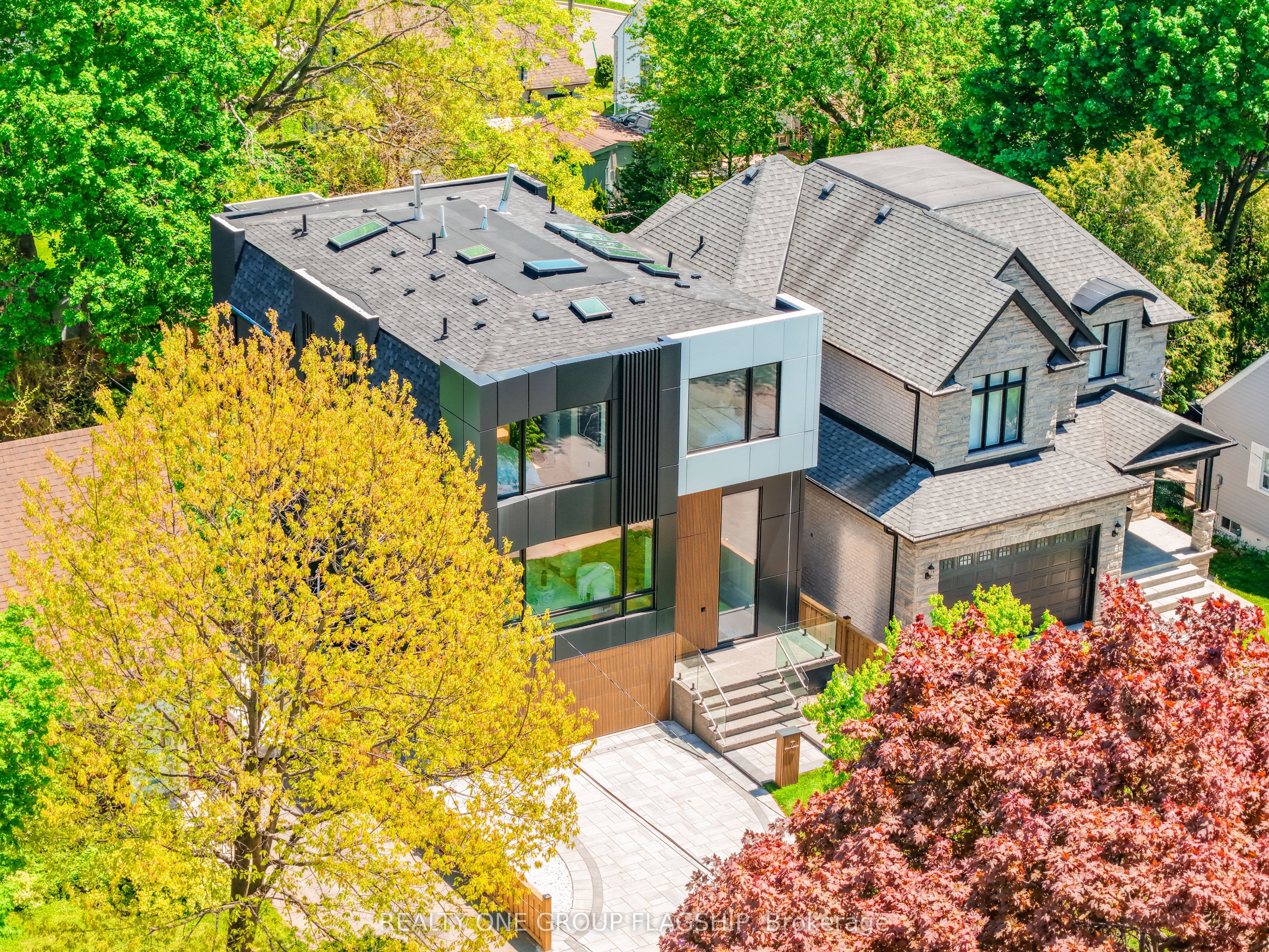 7 Bentley Drive