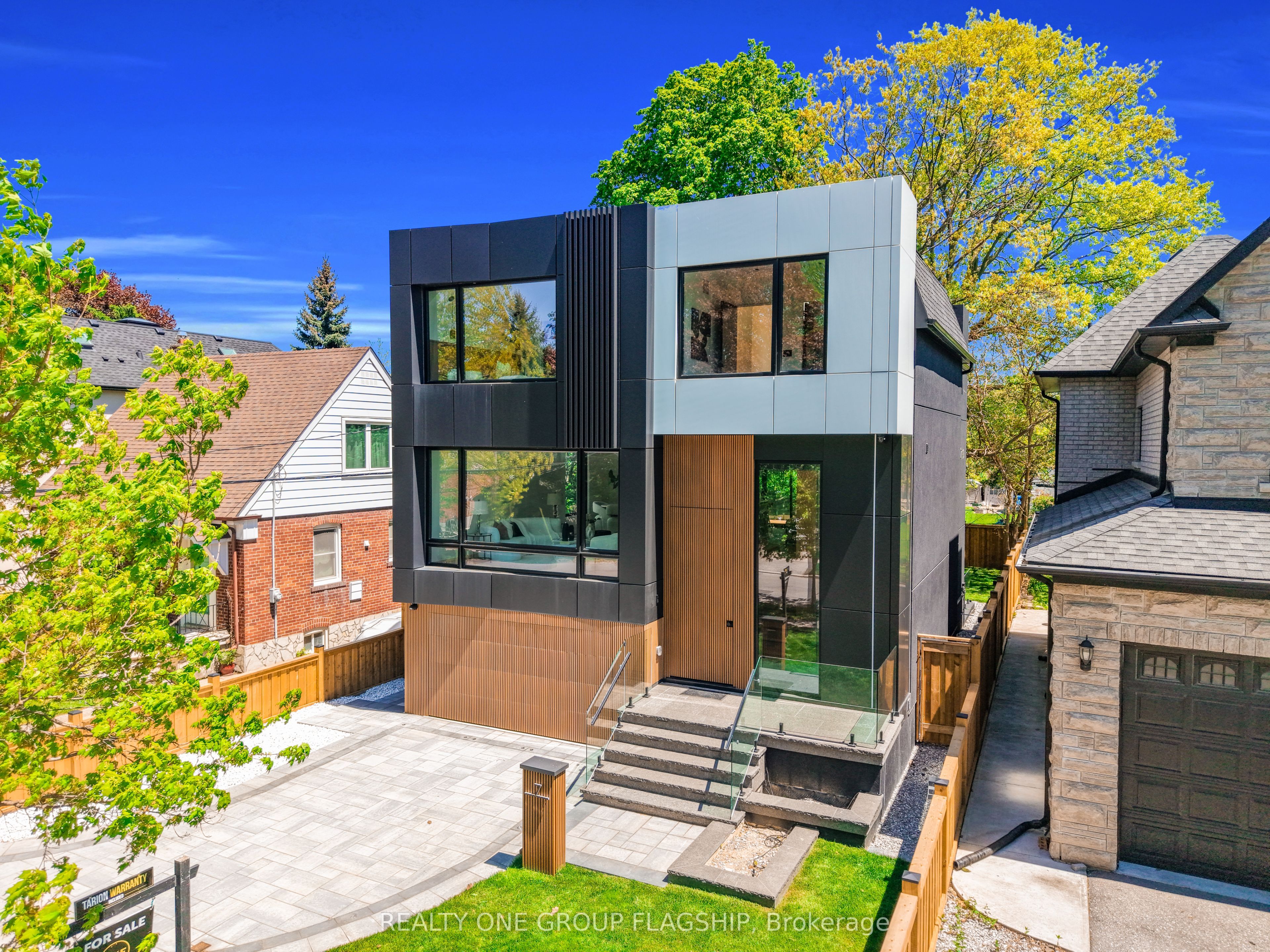 7 Bentley Drive