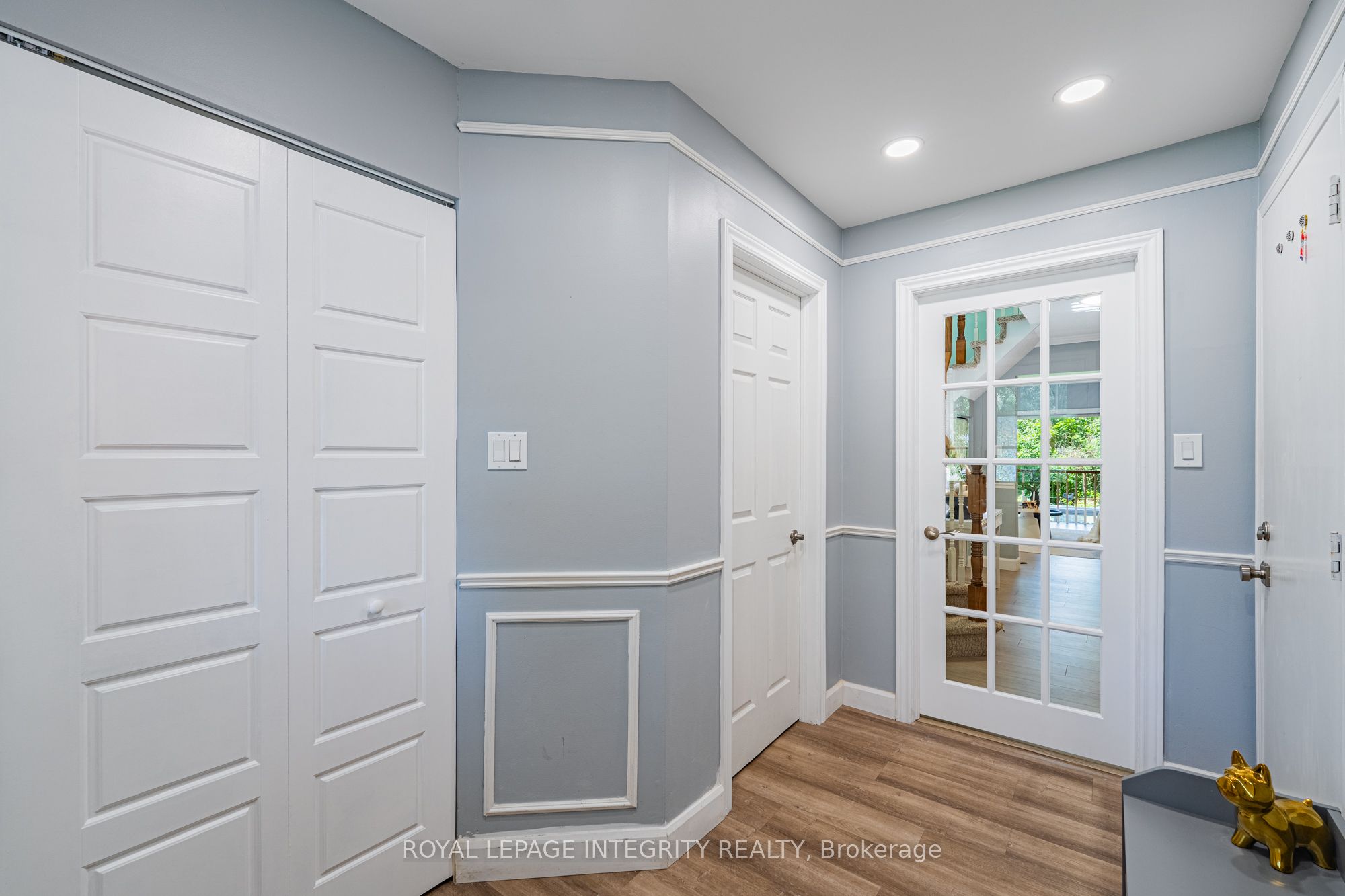 208 BLACKDOME Crescent
