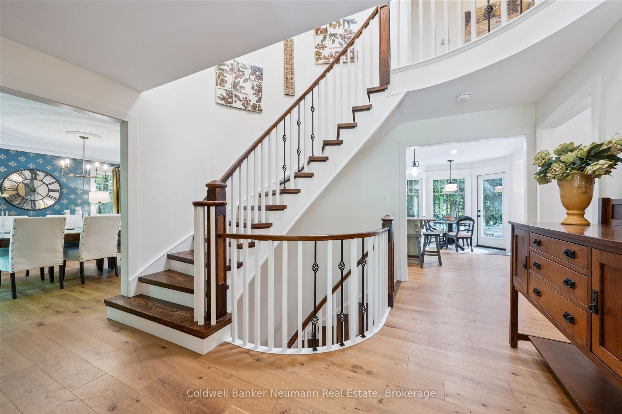 35 Monticello Crescent
