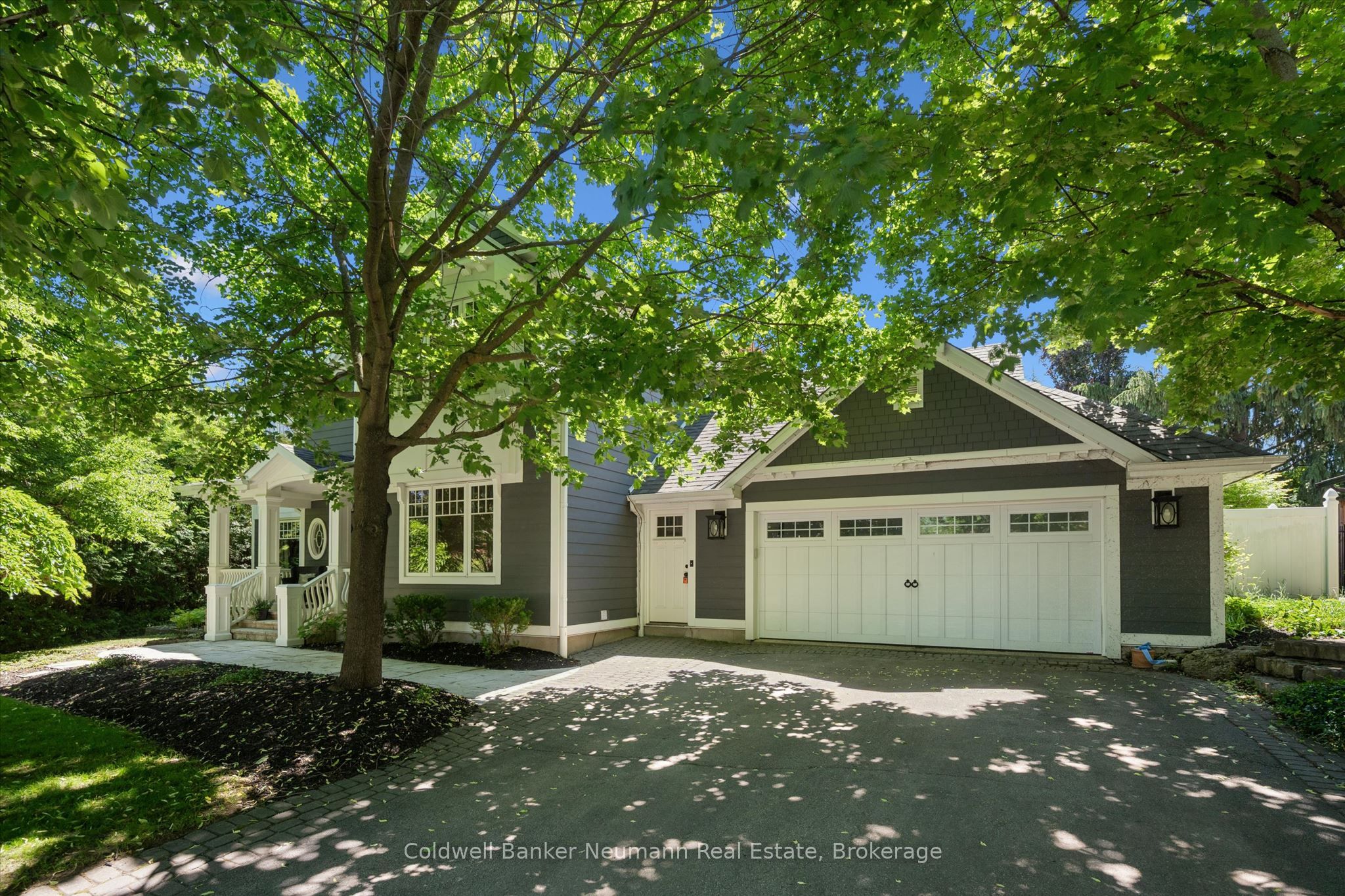 35 Monticello Crescent