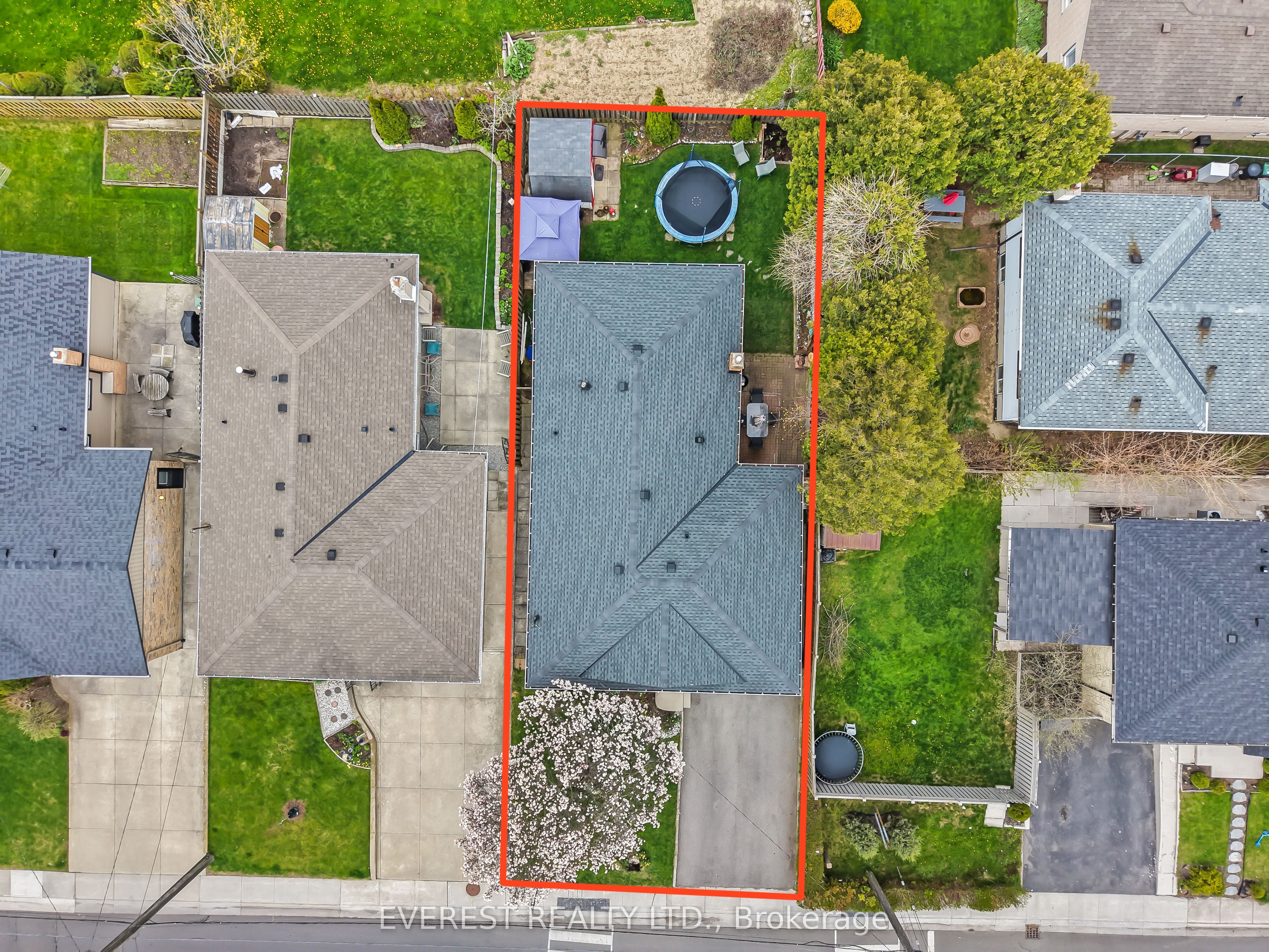 27 Lavina Crescent