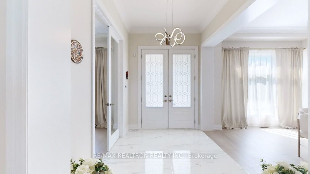 41 John Dallimore Drive