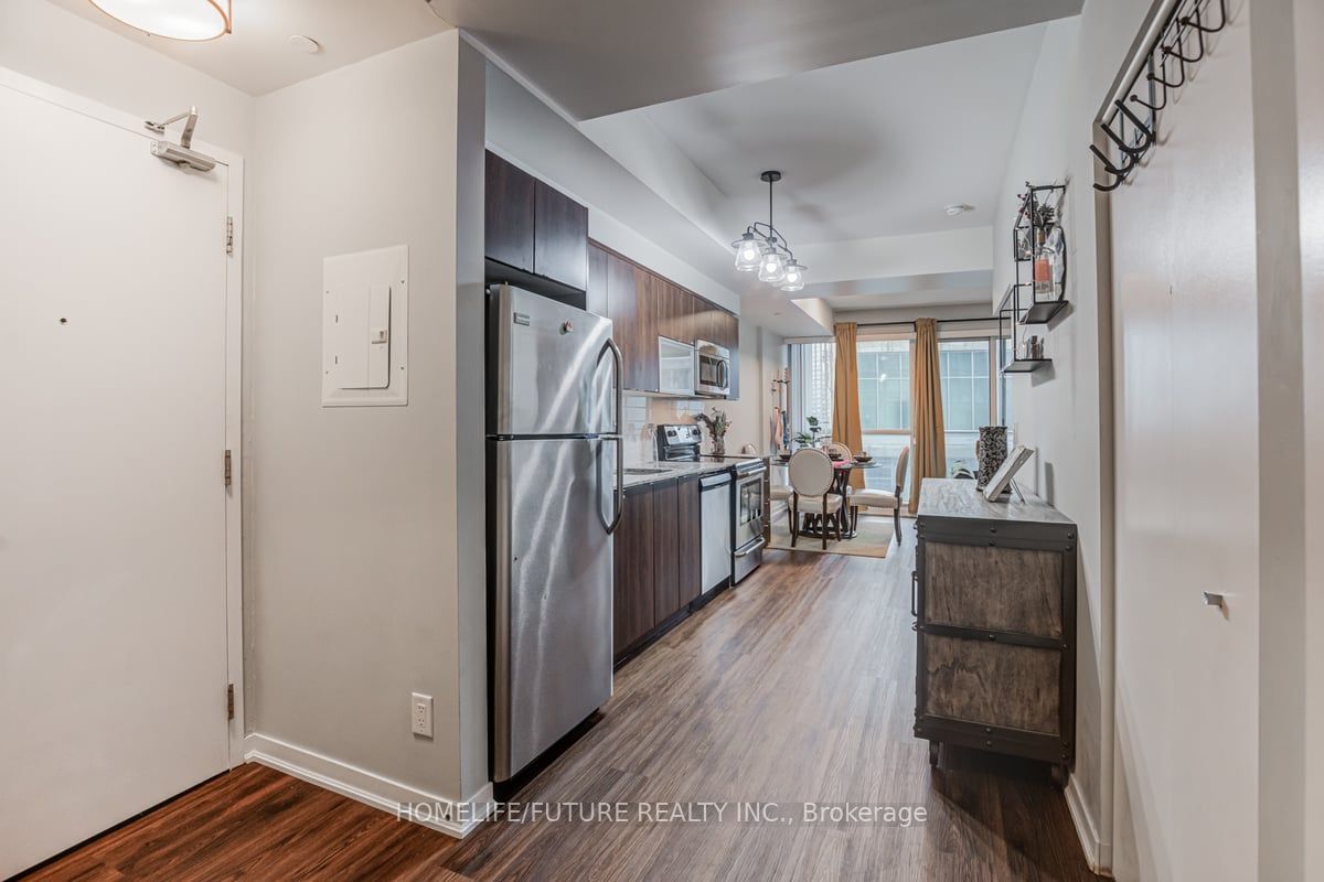 150 East Liberty Street 1605