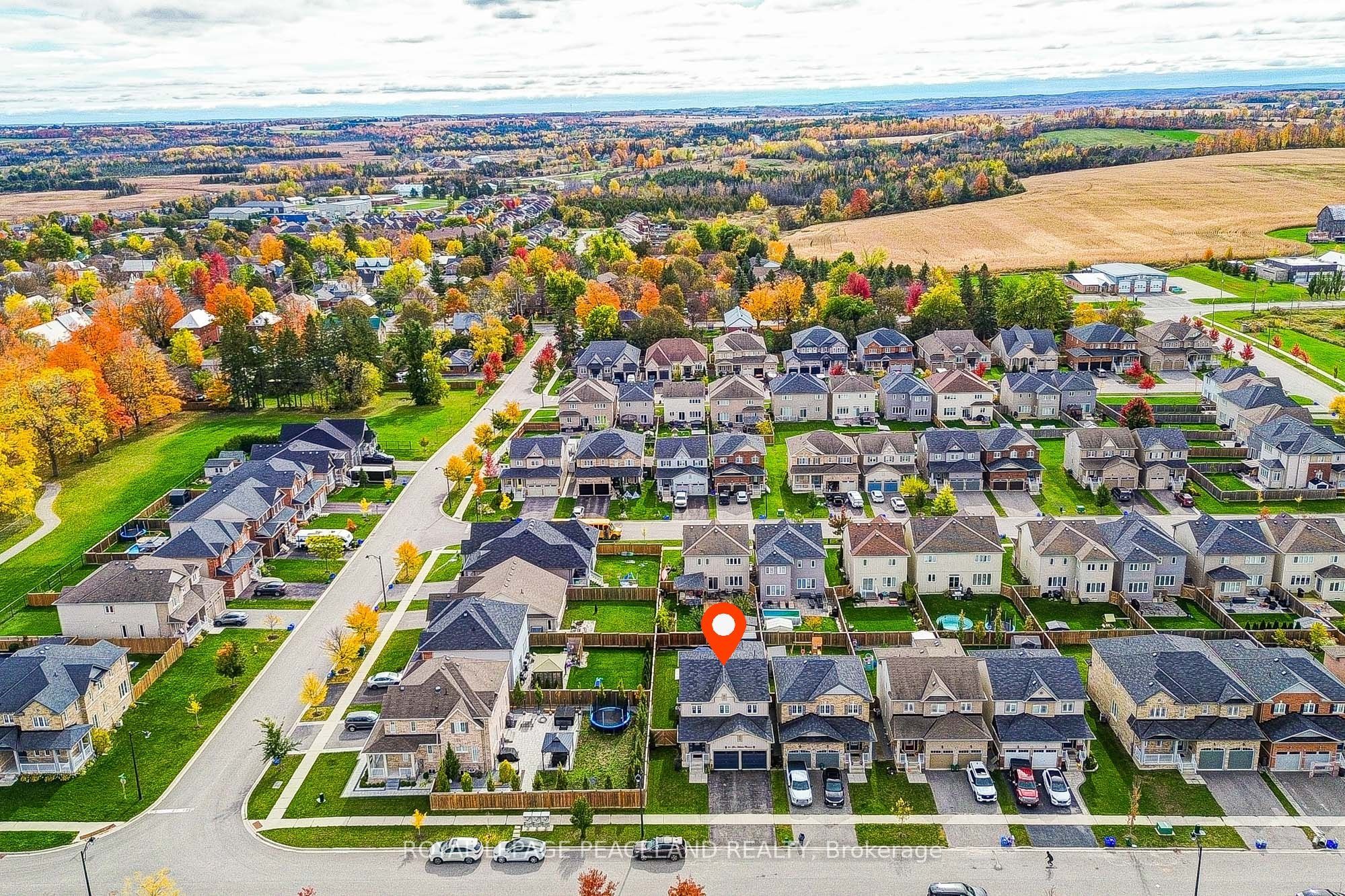21 Don Hadden Crescent
