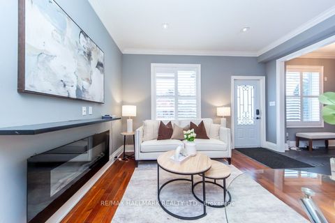 226 Ritson Road S Oshawa ON L1H 5H7