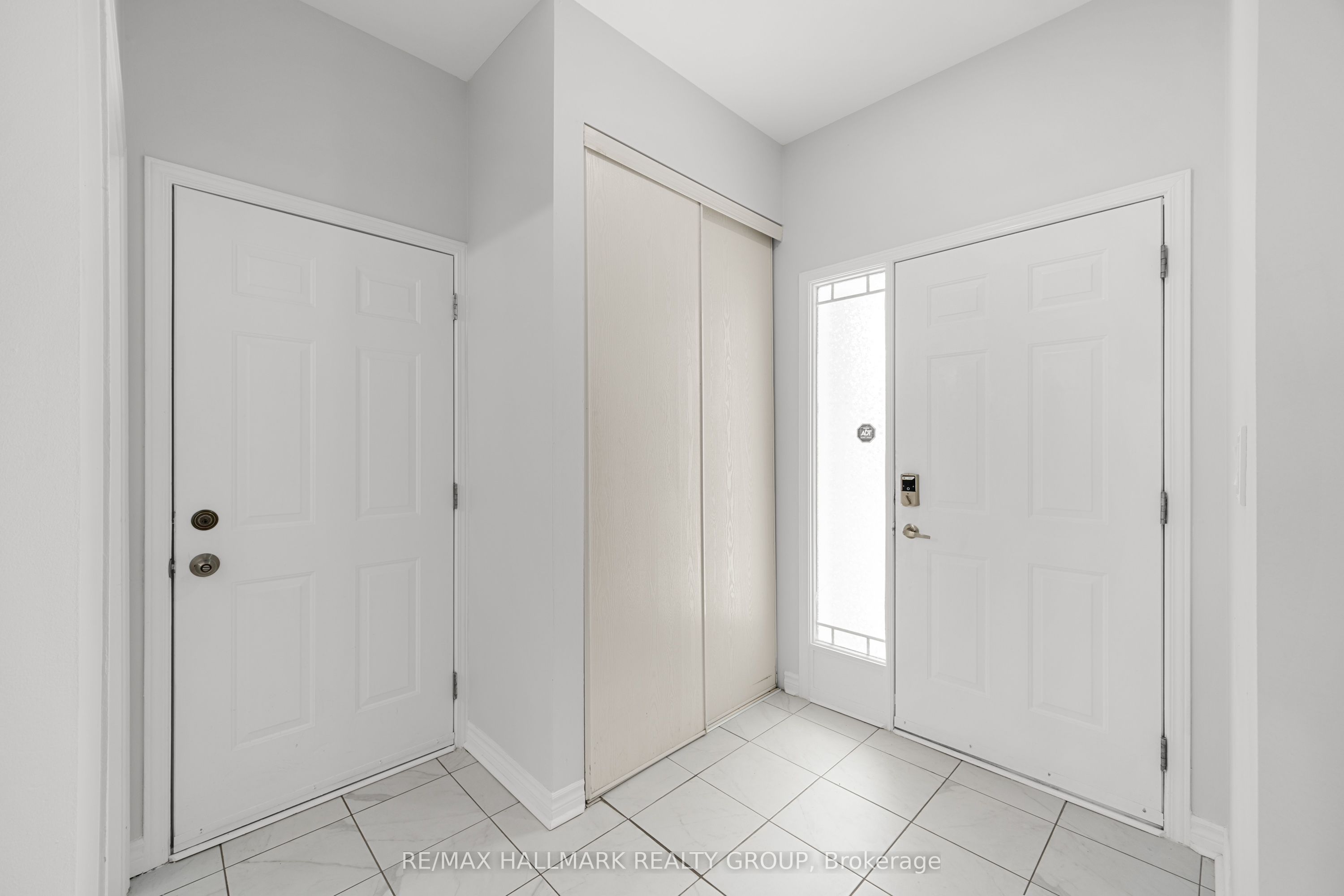 1146 Halton Terrace