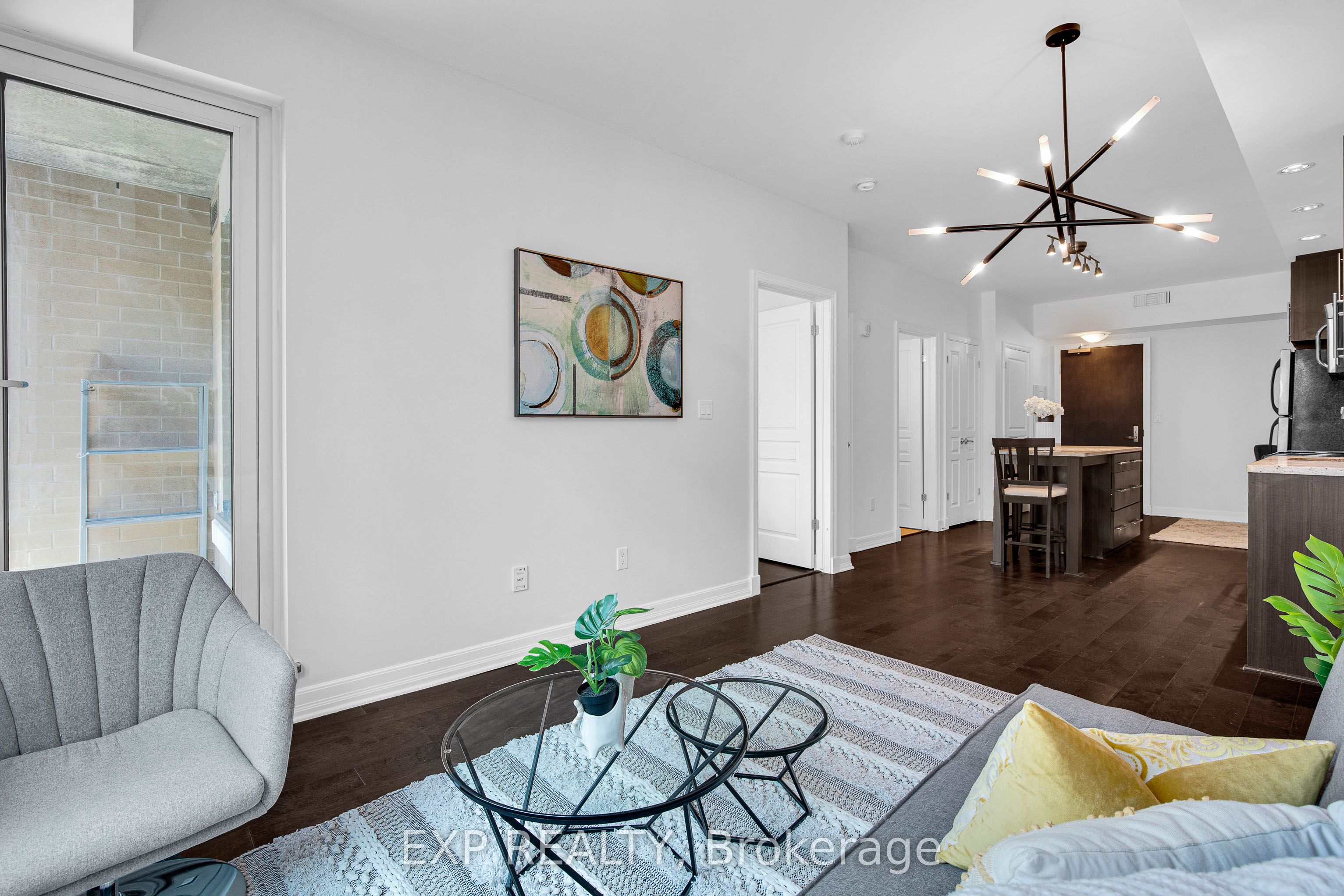 238 Besserer Street 612