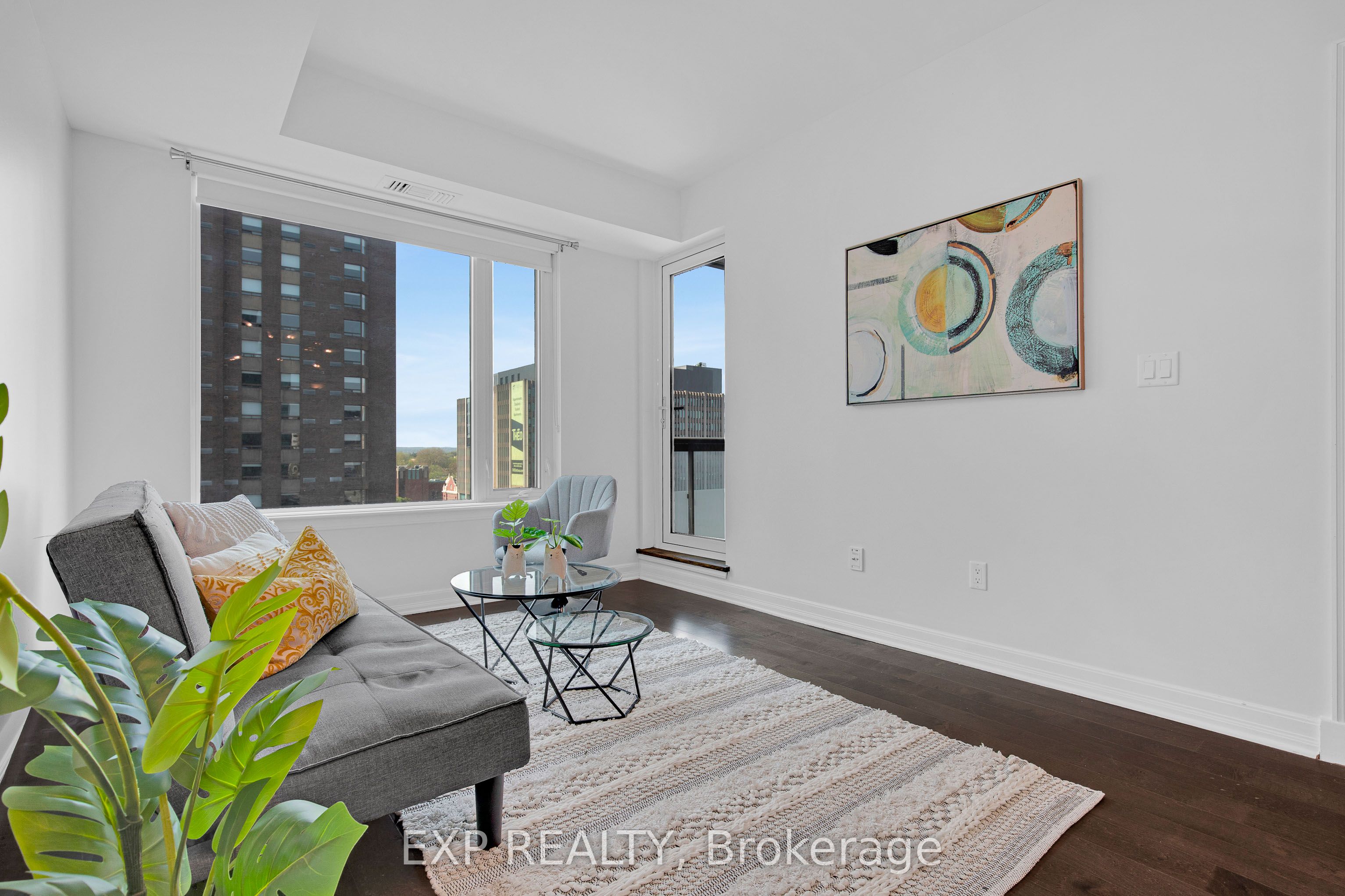 238 Besserer Street 612