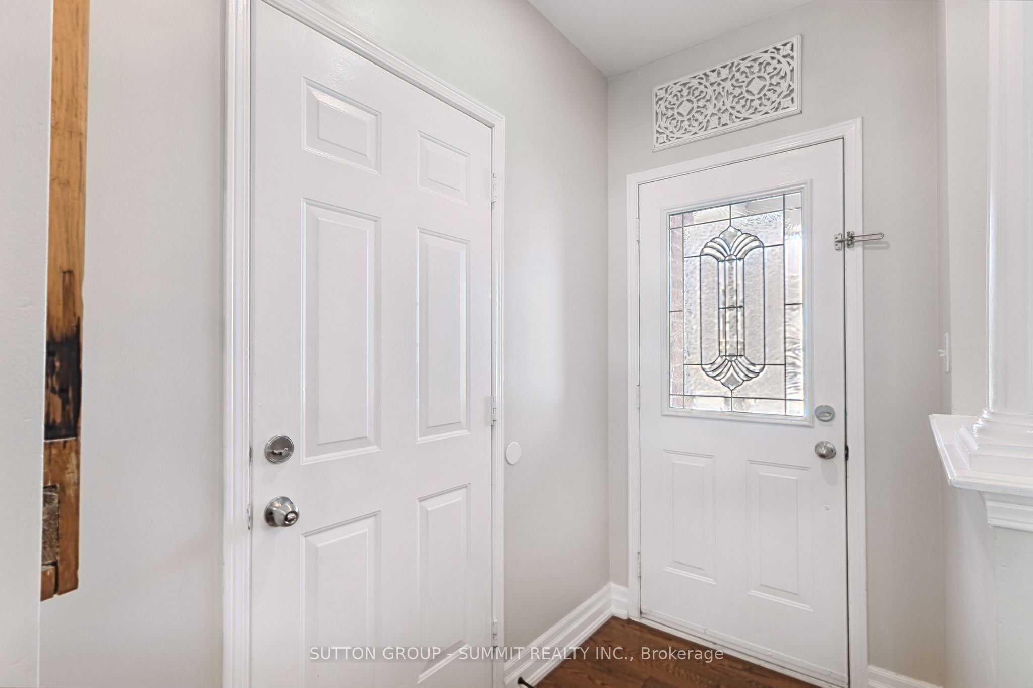 2163 SUTTON Drive