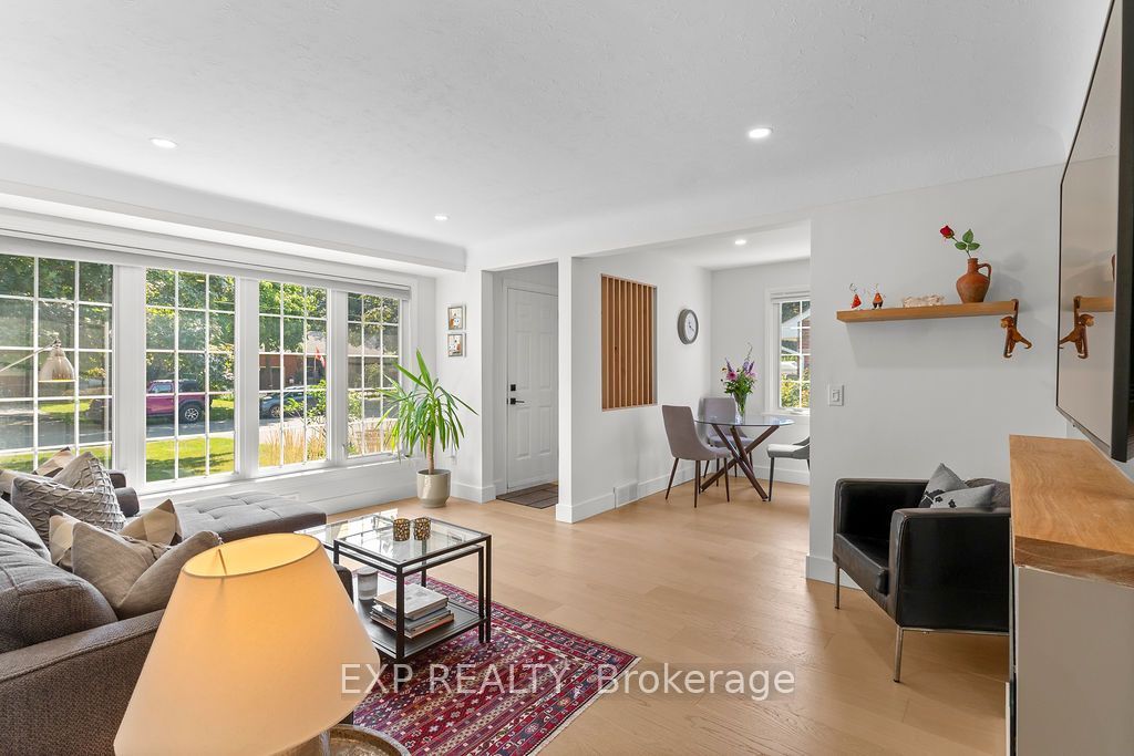 38 Albany Drive