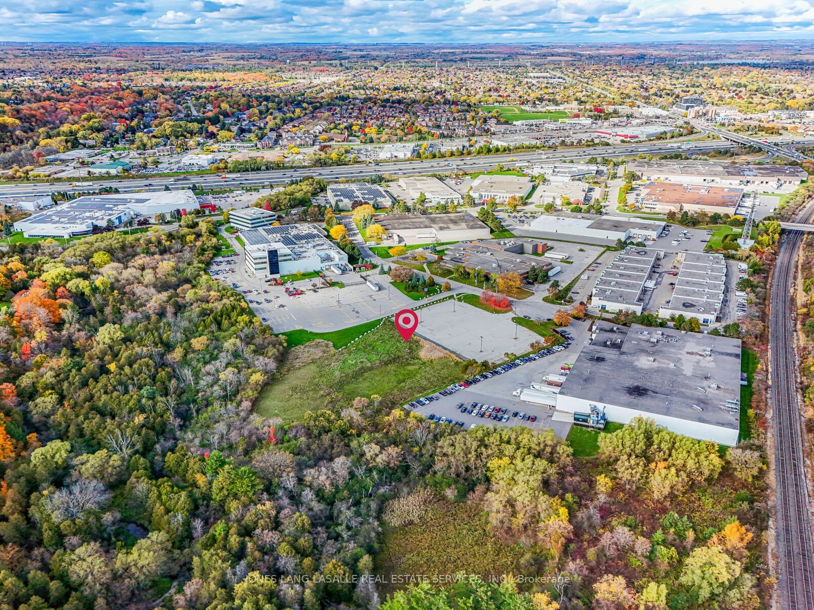 1800 Sandstone Manor