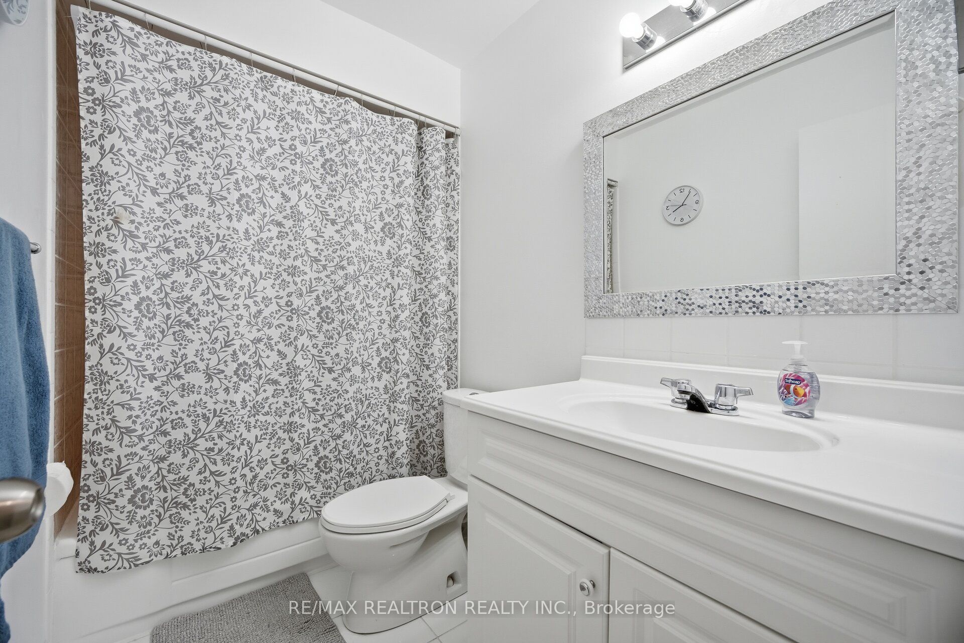 14 Mansewood Gardens