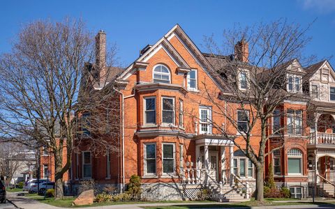 244 King Street E 2 Kingston ON K7L 3A9