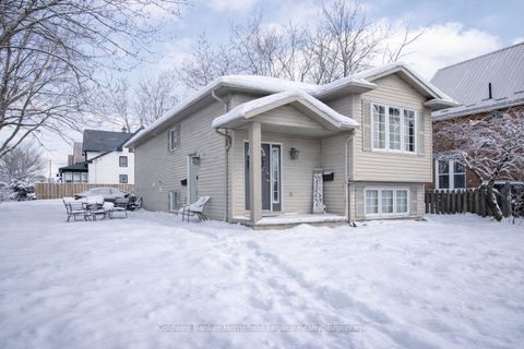 17 Laurier Street Stratford ON N5A 4M2