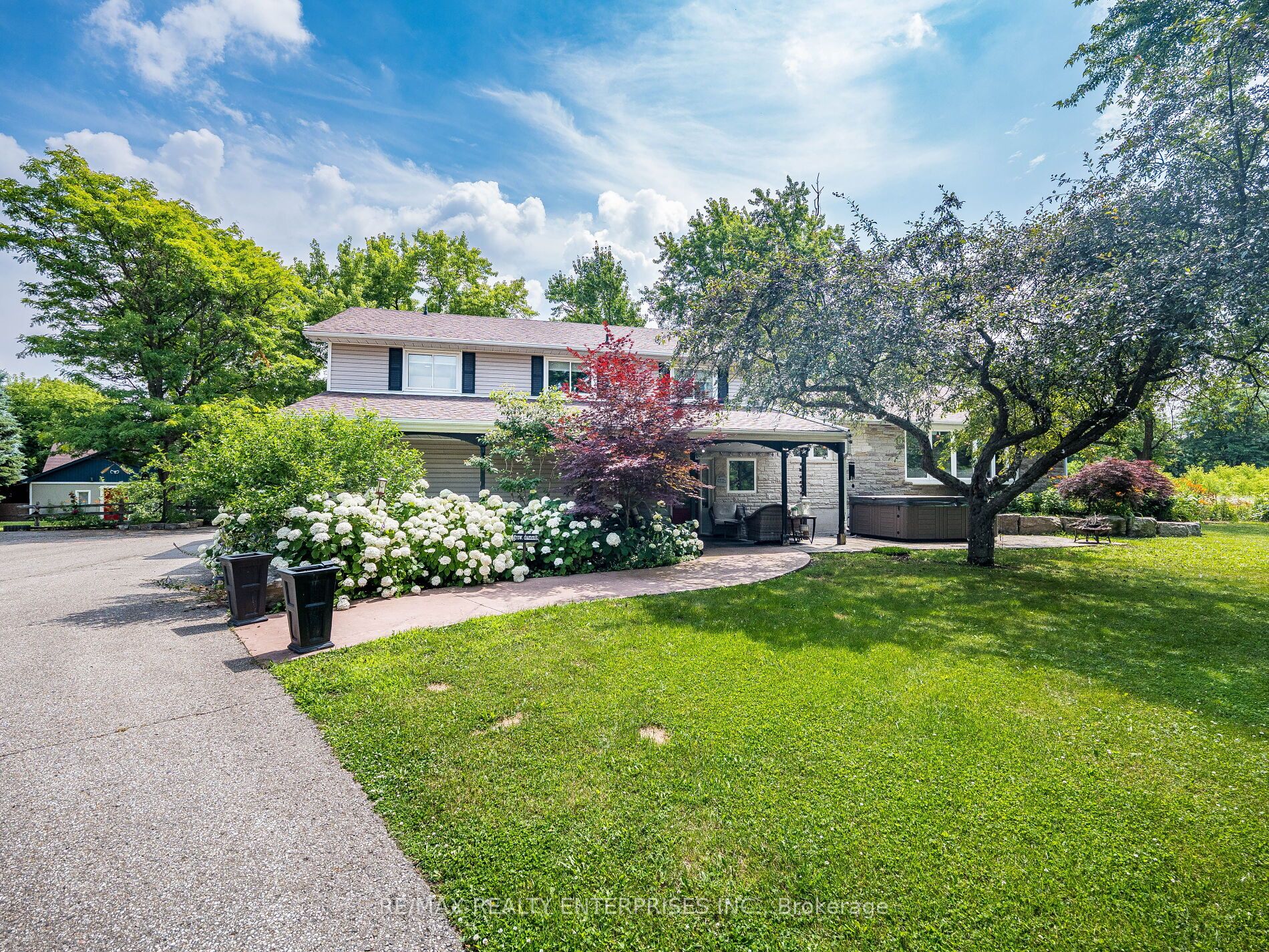 8375 Creditview Road