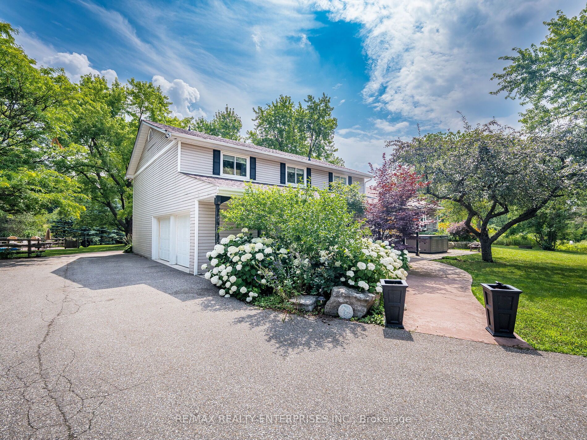 8375 Creditview Road