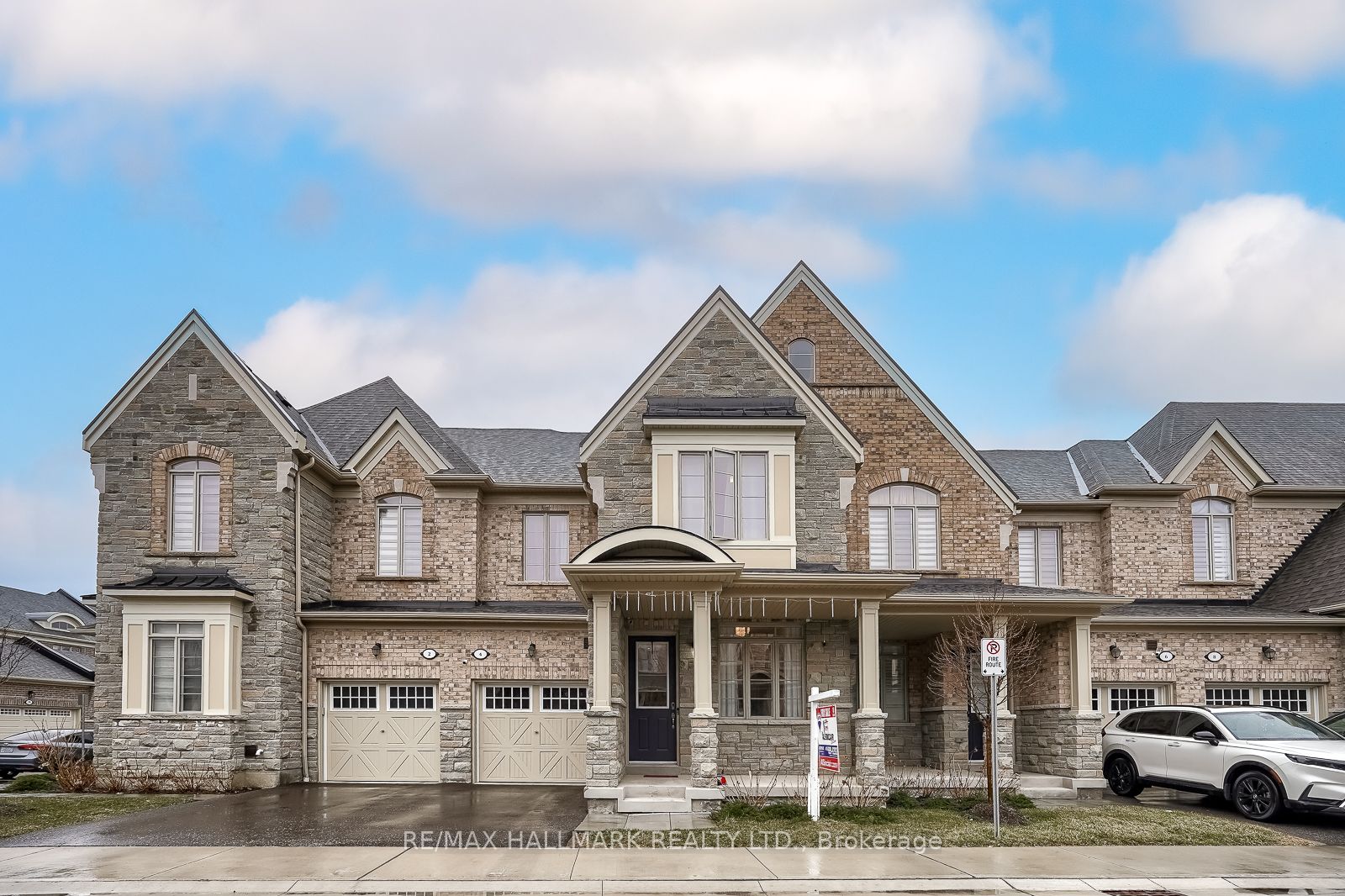 4 Hickling Lane