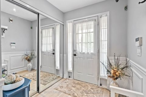 24 Ingold Lane Ajax ON L1Z 1K3