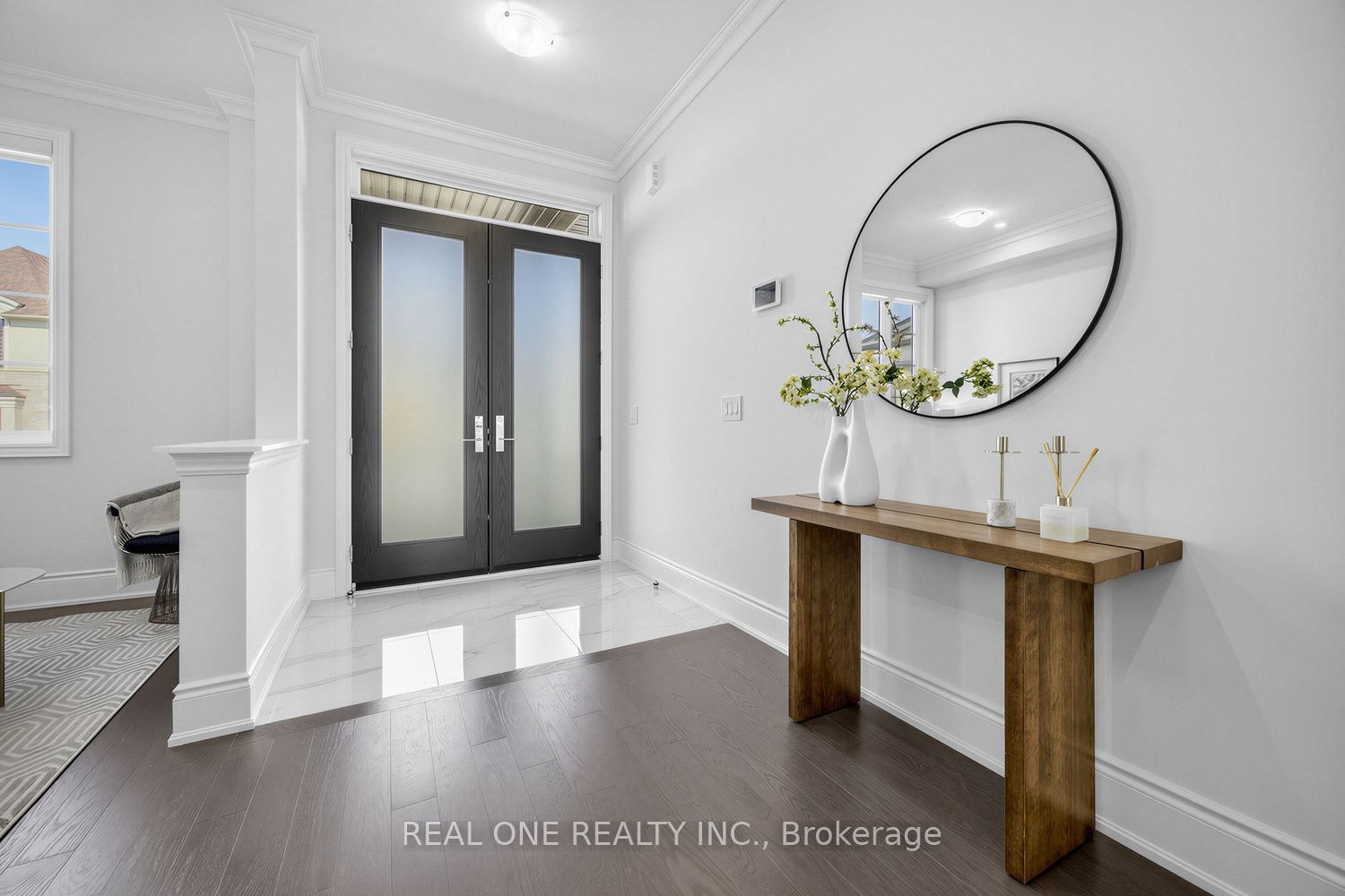 1382 Queens Plate Road