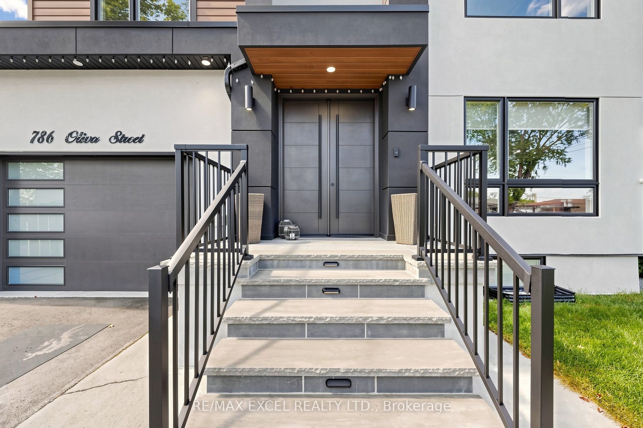 786 Oliva Street