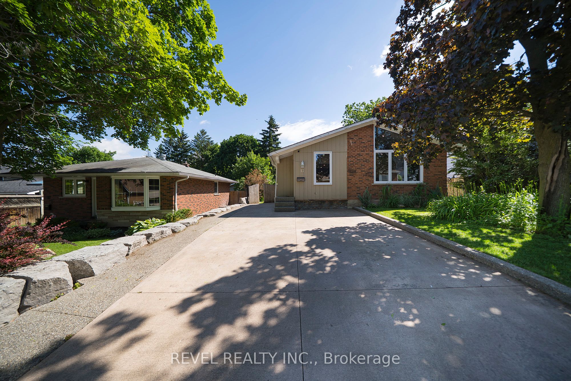 17 Flynn Avenue