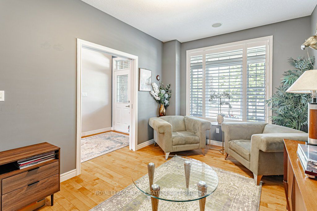 560 Lakeview Drive