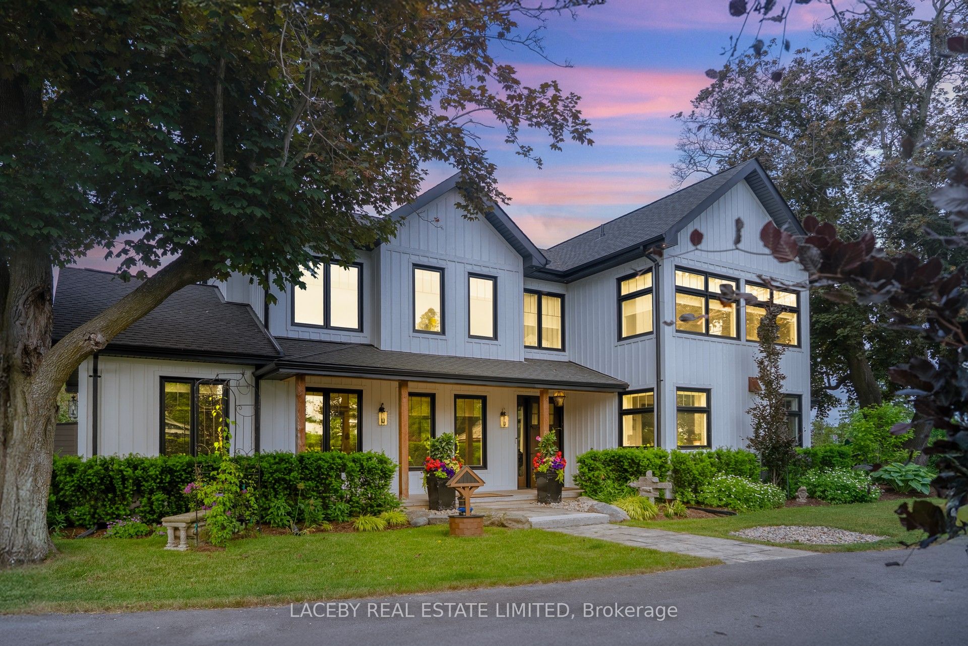 343 Hedge Road