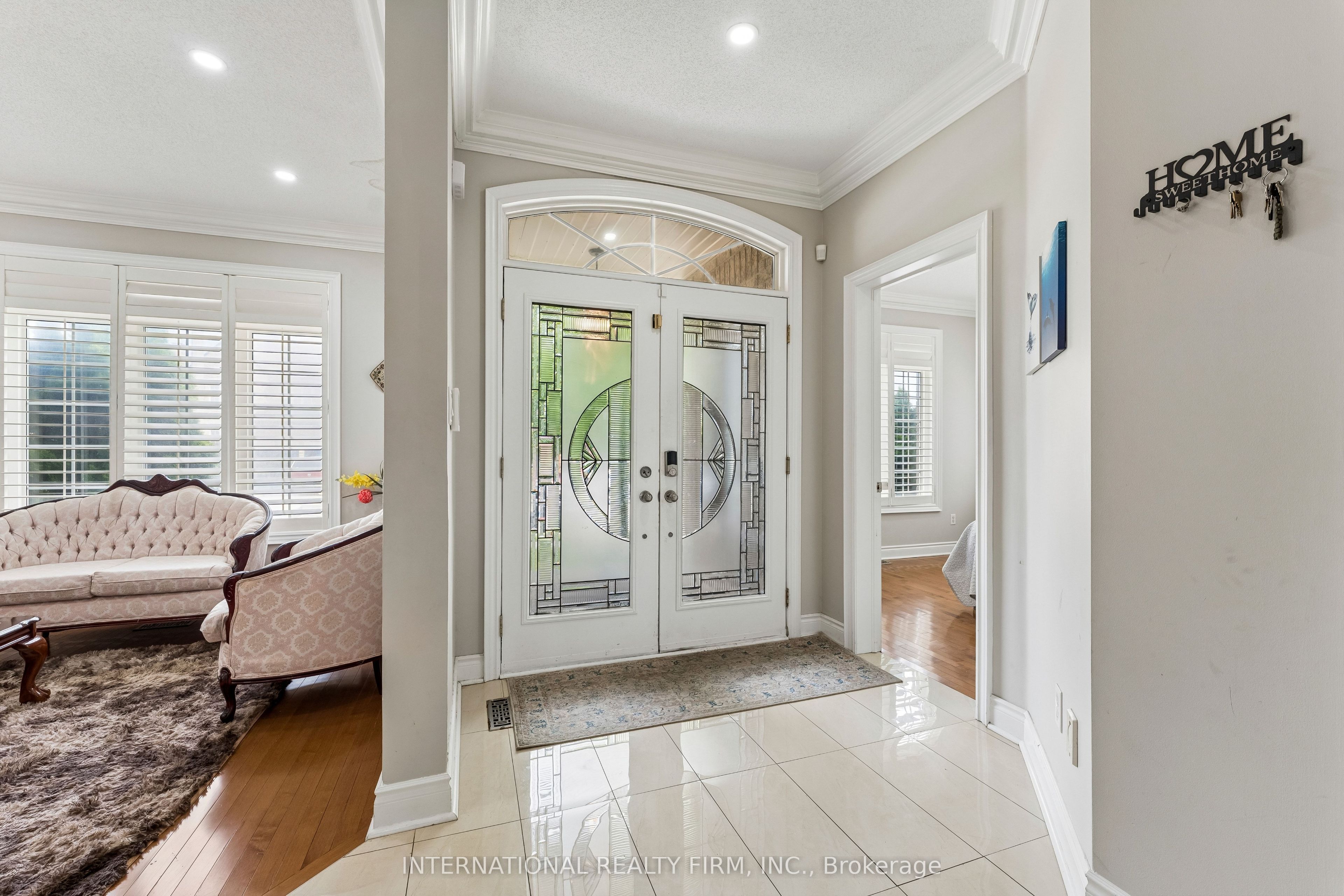 8 Redwillow Road