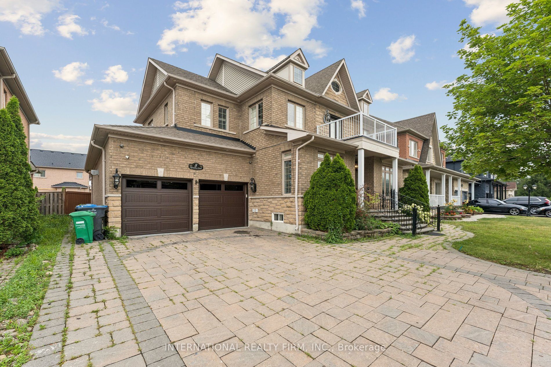 8 Redwillow Road