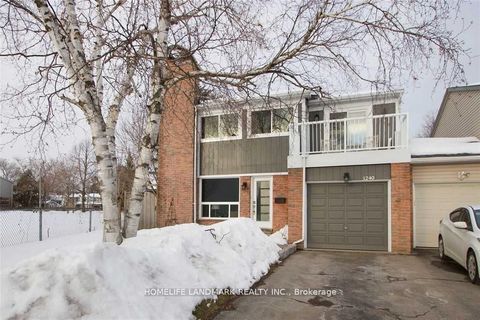 1240 Mulmur Court Pickering ON L1V 3L7