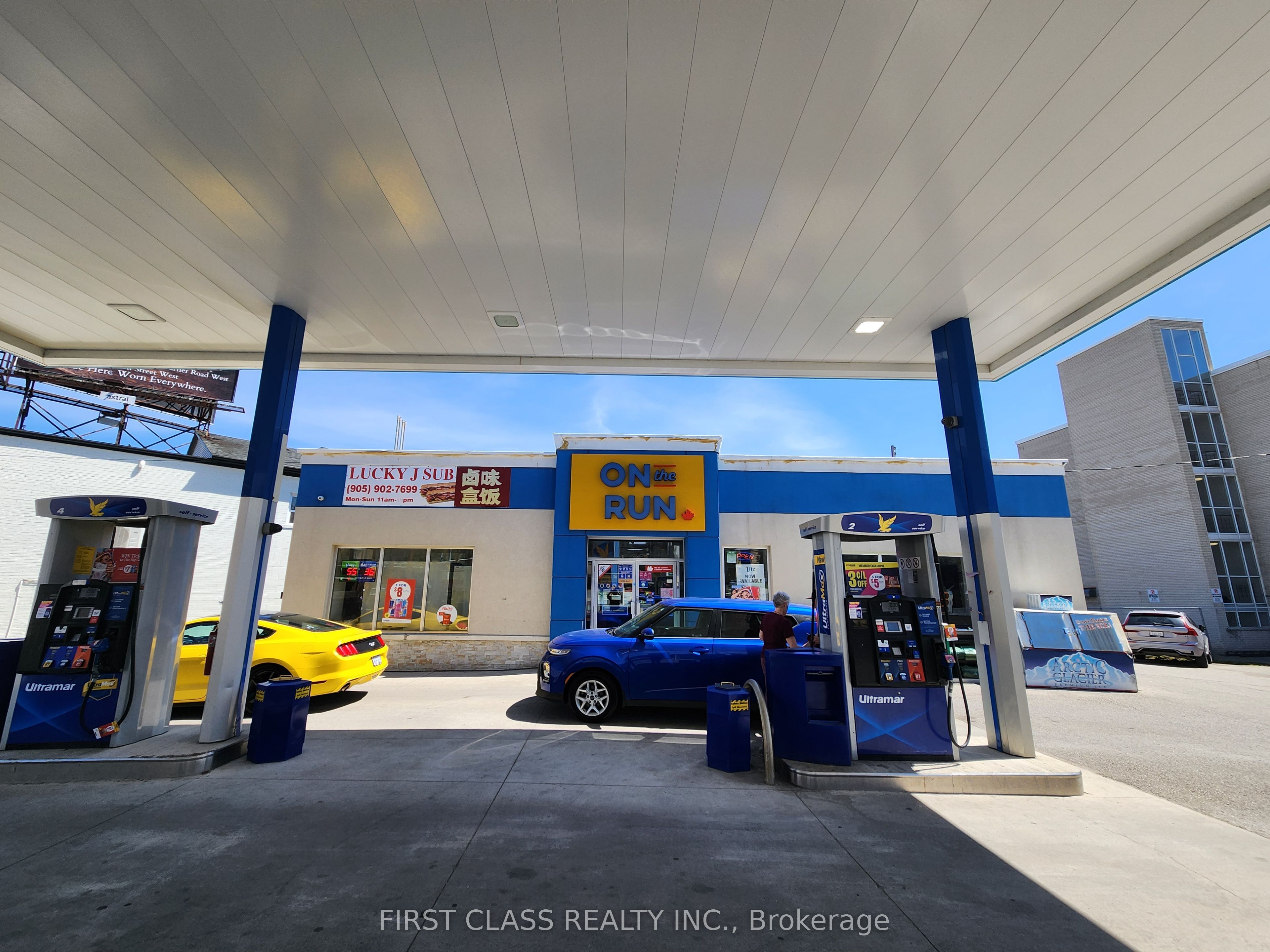 1837 Main Street W
