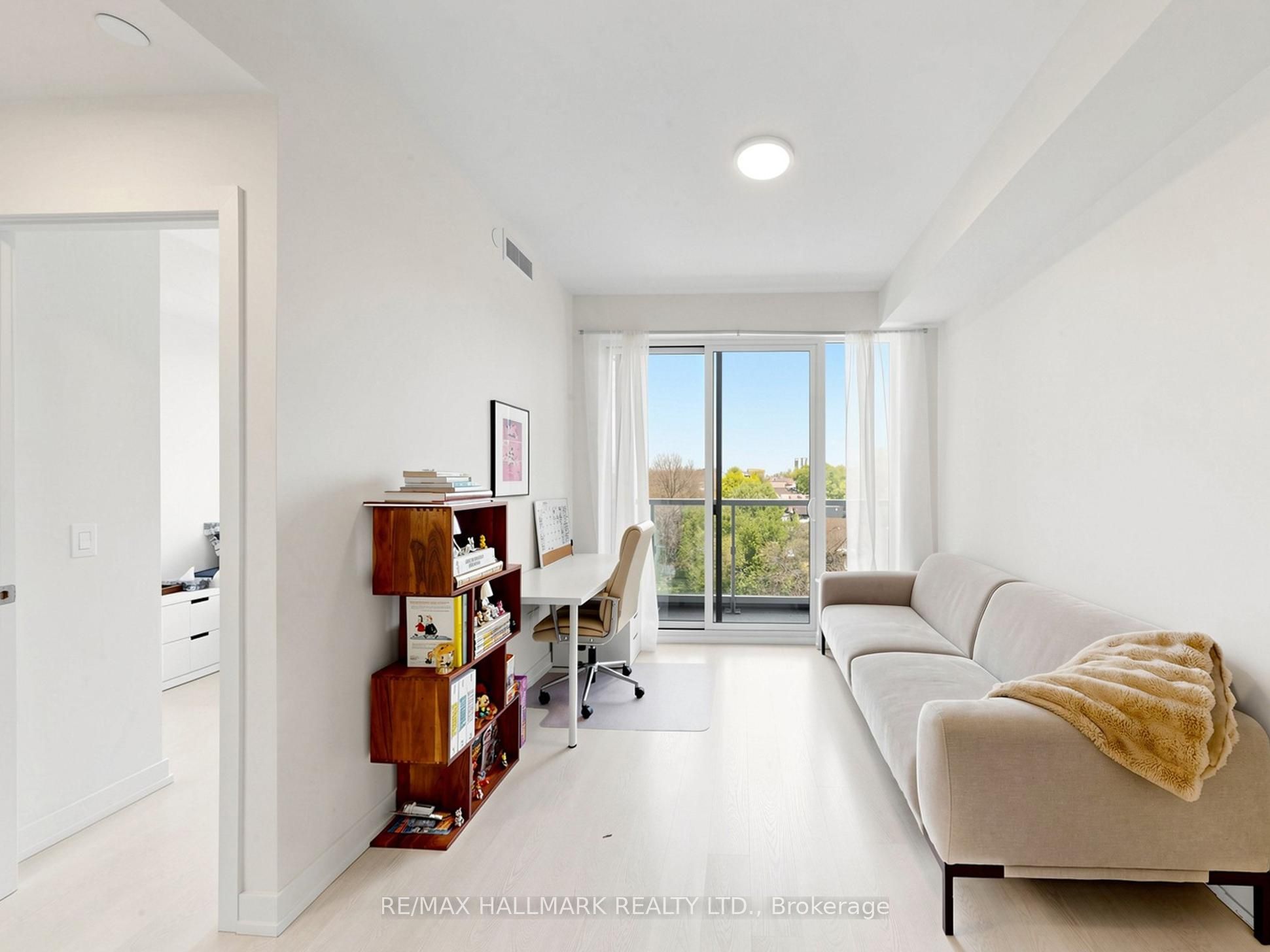 415 Main Street W 612
