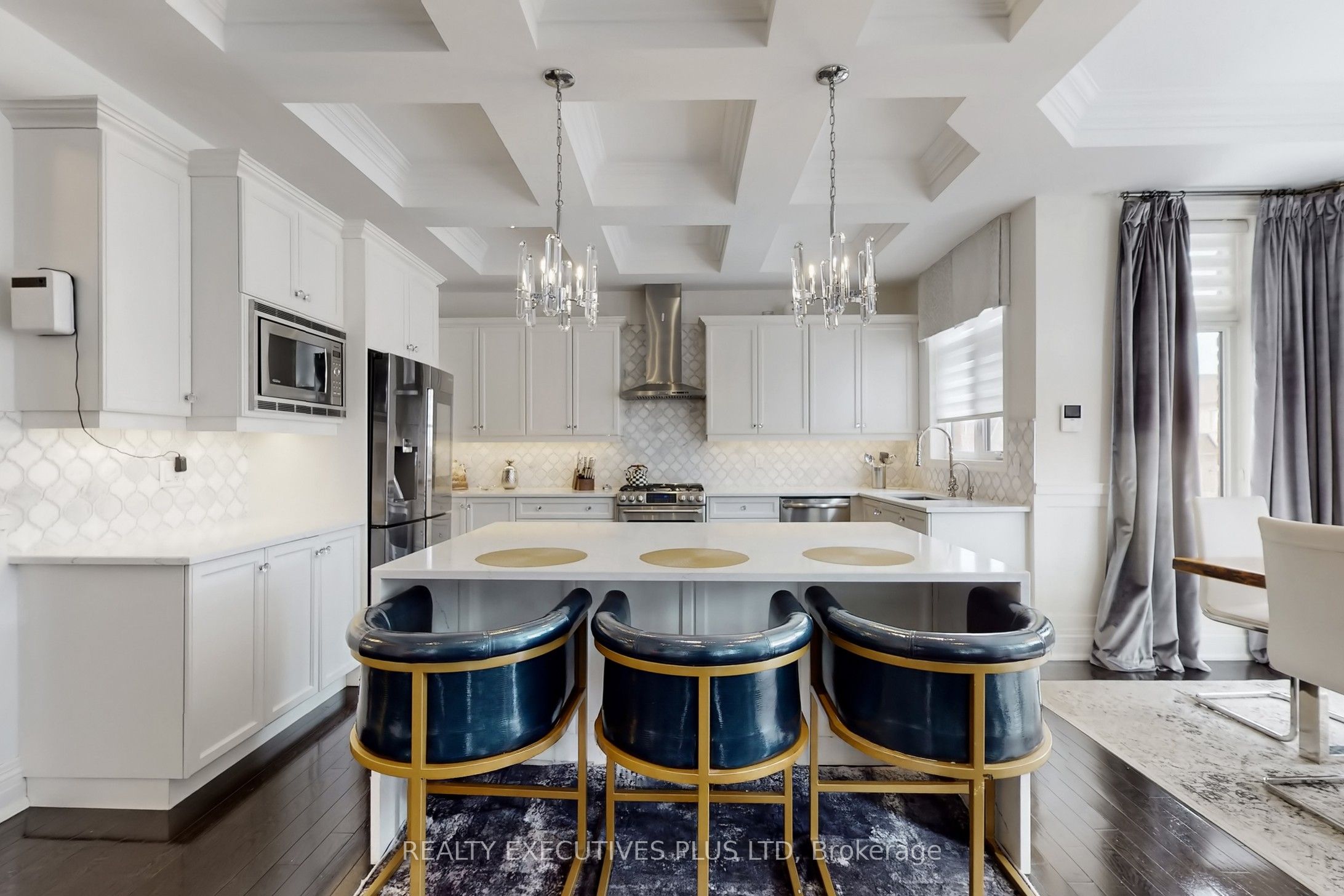 10 Sim Hill Crescent