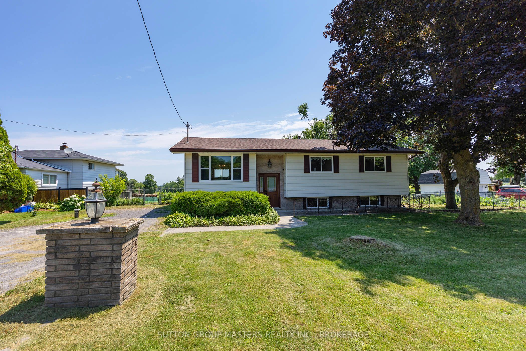 2212 Battersea Road