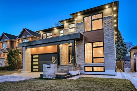 27 Inverleigh Drive Toronto W07 ON M8Y 3E4