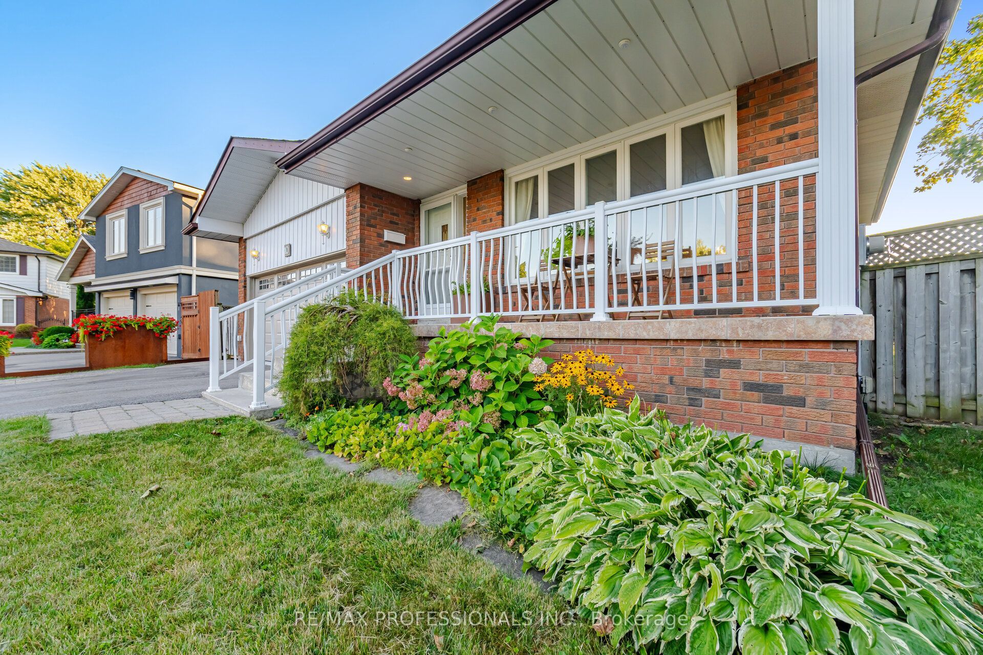10 Hopedale Court