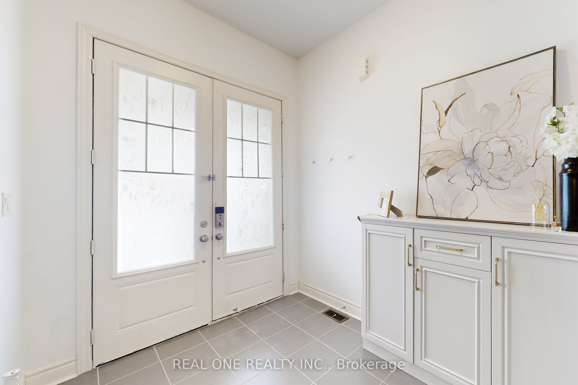 11 Match Point Court