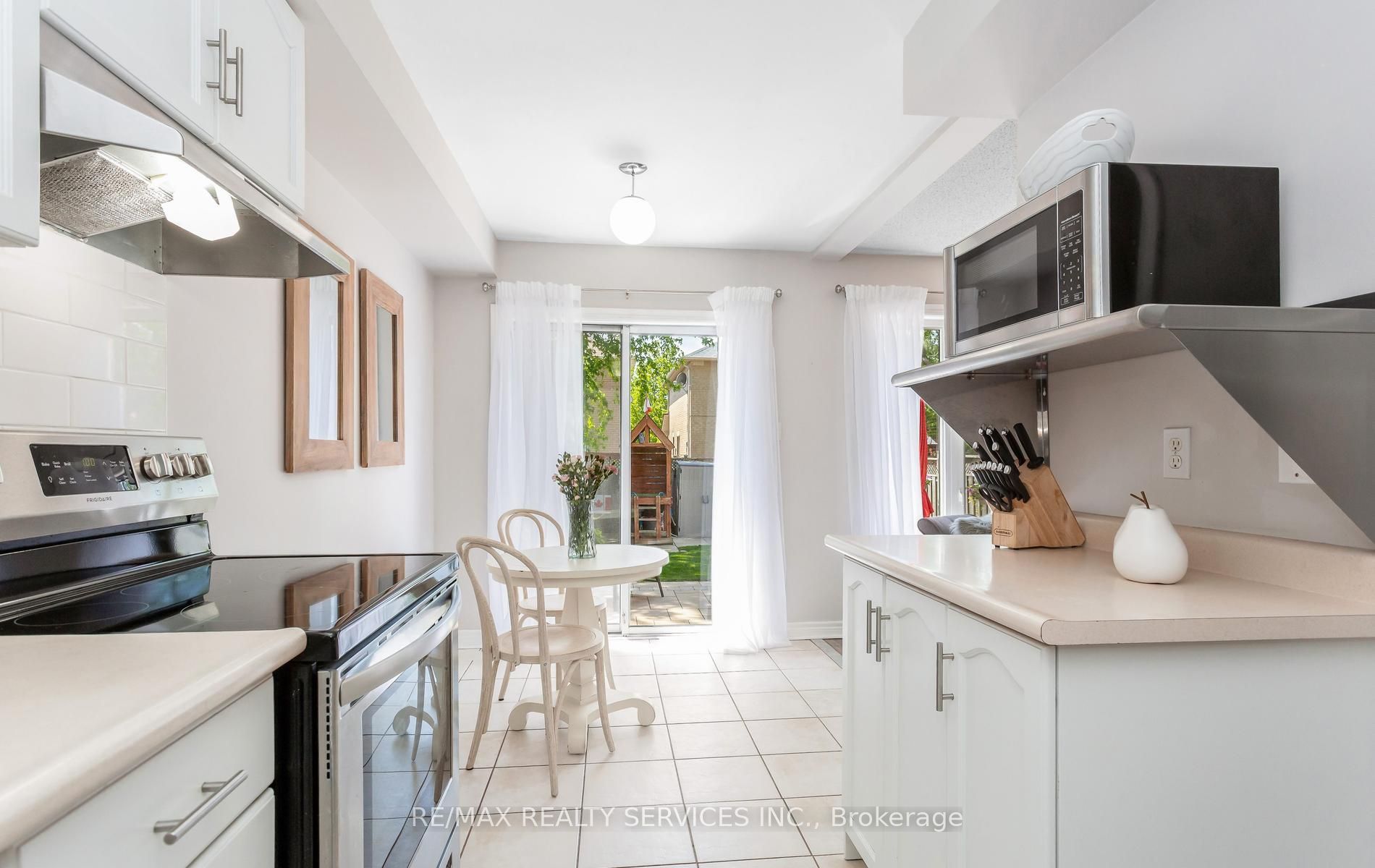 14 Todmorden Drive