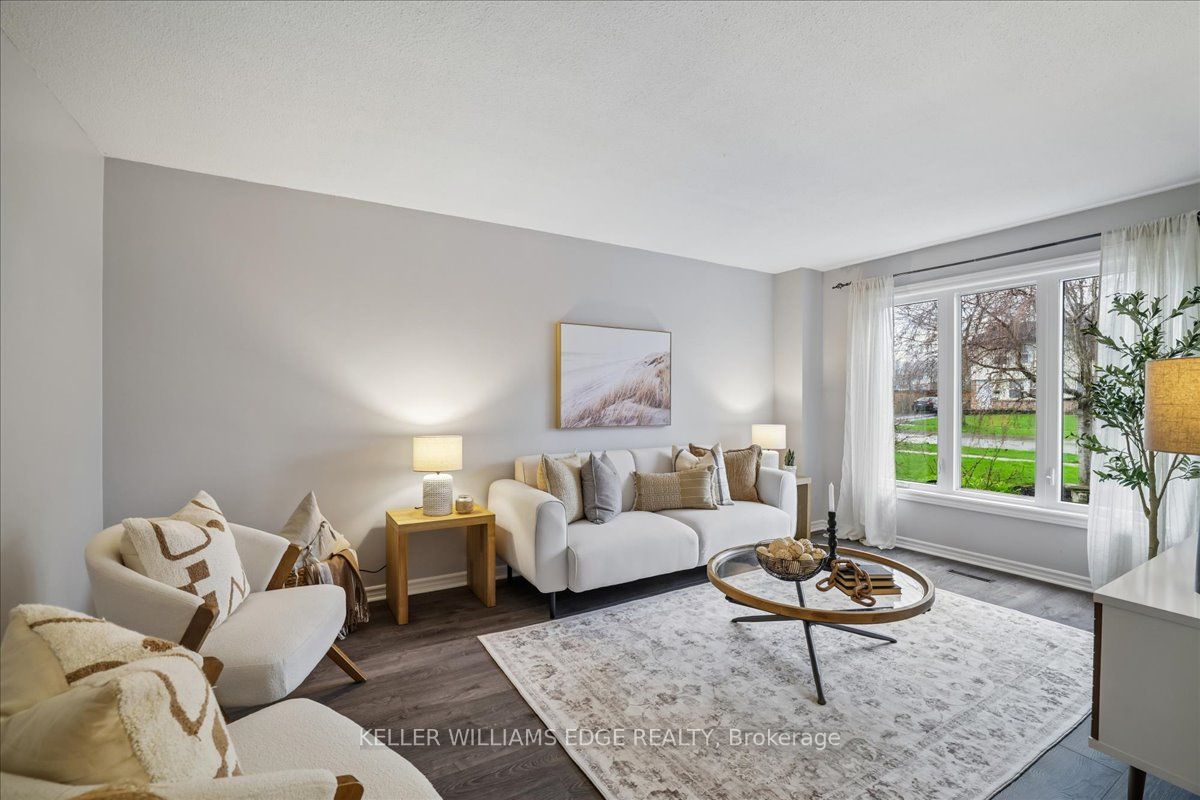 2208 Melissa Crescent