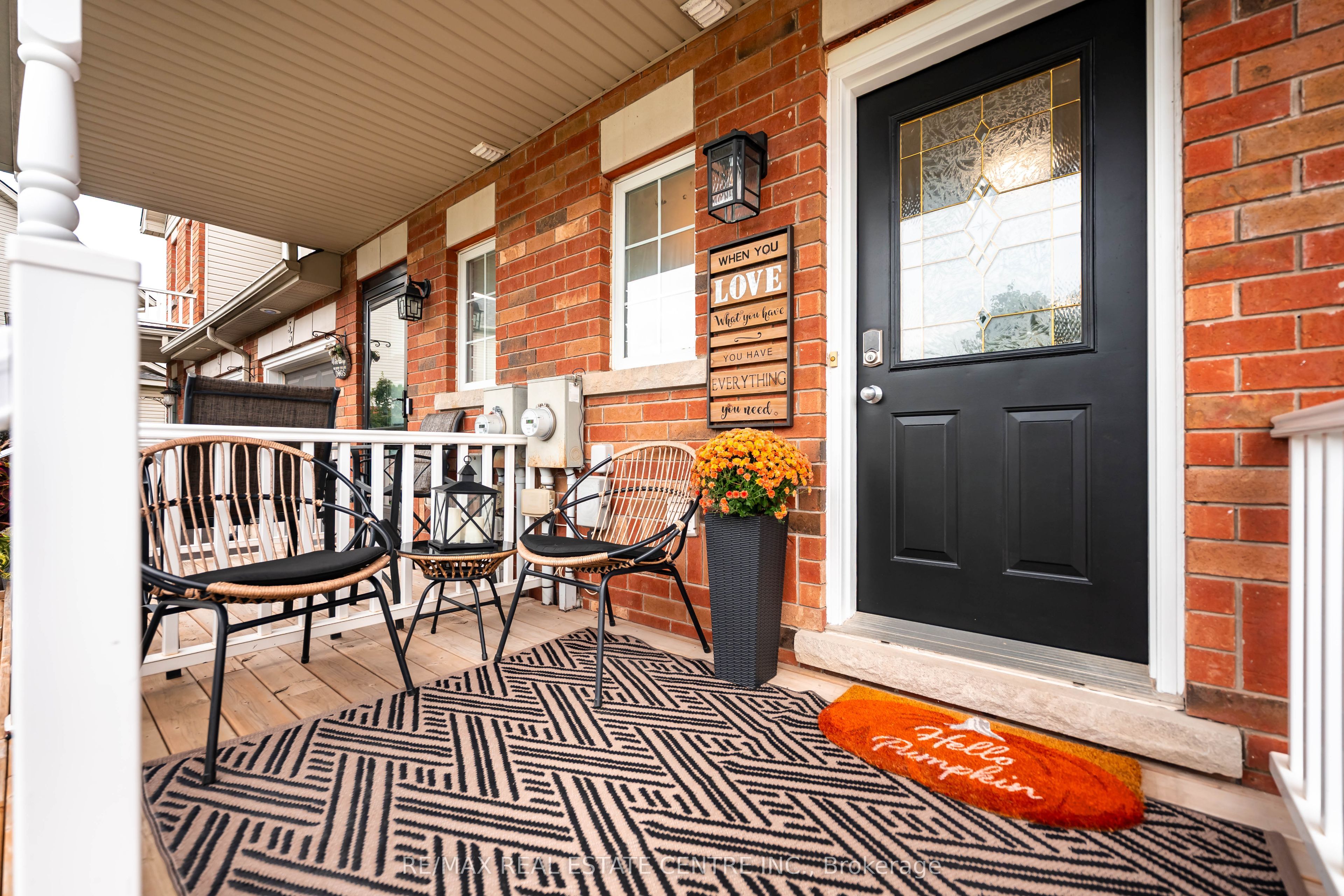 53 Benjamin Crescent