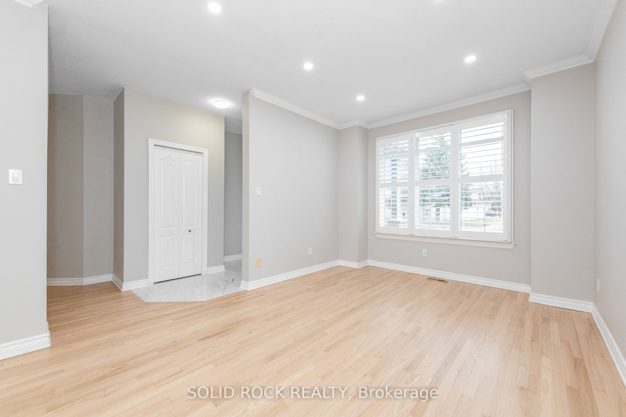 55 Gleeson Way W