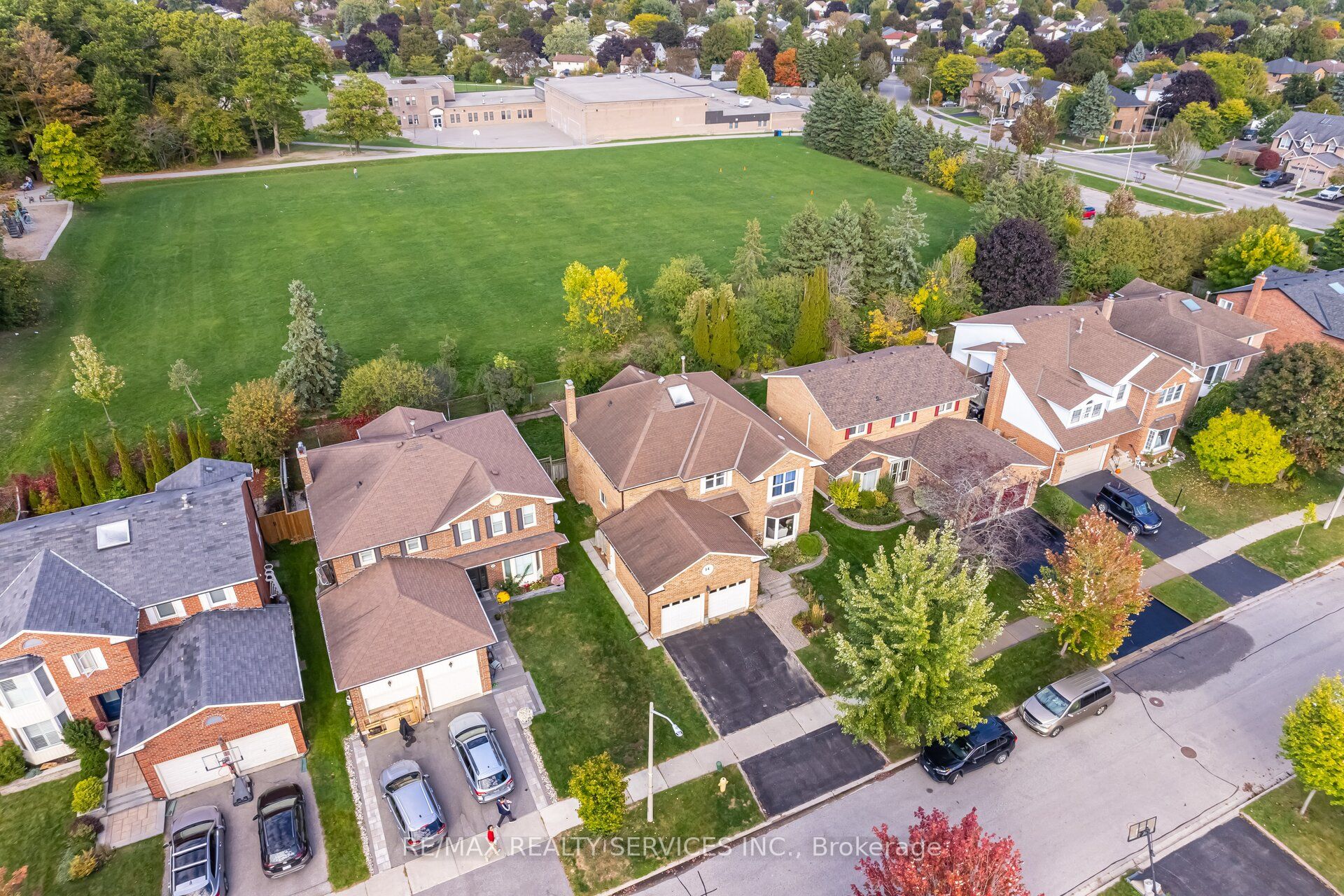 14 Milner Crescent