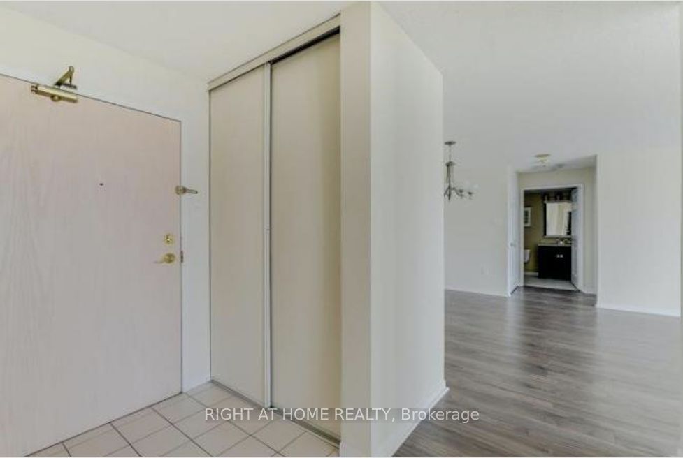 400 Webb Drive 905