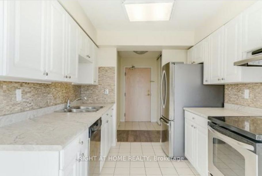 400 Webb Drive 905