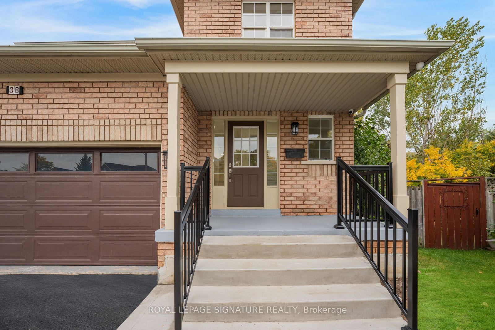 38 Charleswood Circle